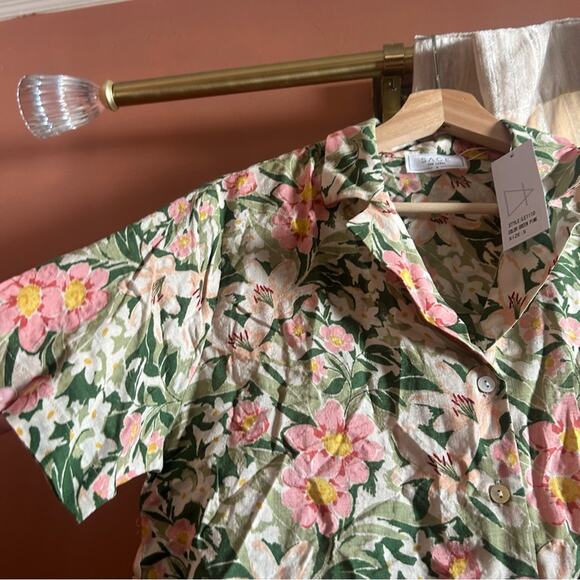 Sage The Label Tuscan Sun Button Down Shirt Top Floral Green Pink NWT Size S - Picture 4 of 8